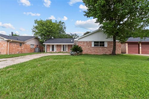 239 Andorra Ln, Houston, TX, 77015-2401 | Card Image