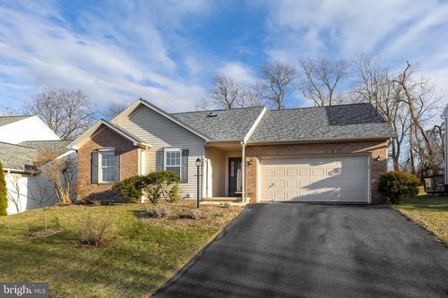 750 Tanager Dr, STATE COLLEGE, PA, 16803-2502 | Card Image