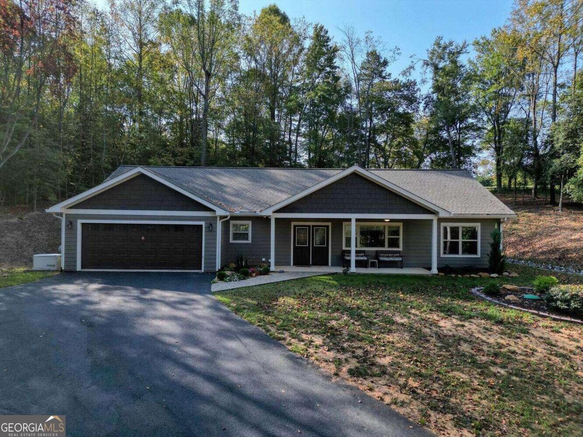 2 194 Oxford Trail, For Sale in Blairsville Zoocasa