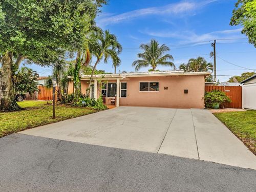 3201 Ne 14th Ave, Pompano Beach, FL, 33064-6744 | Card Image