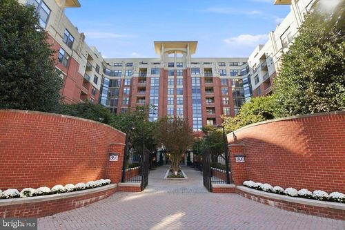 621-1021 N Garfield St, ARLINGTON, VA, 22201-2576 | Card Image