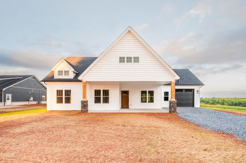 10480 Leesville Rd, Lynch Station, VA, 24571-2295 | Card Image