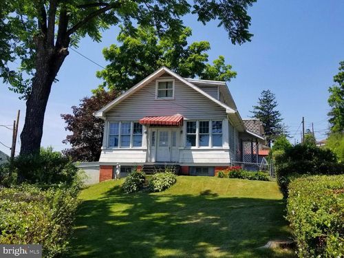 1316 Market St, SUNBURY, PA, 17801-2423 | Card Image
