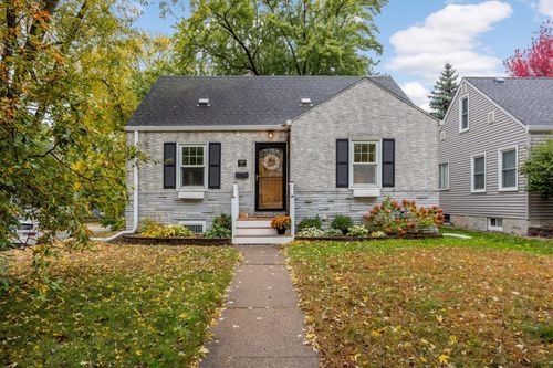 3056 Florida Ave S, Saint Louis Park, MN, 55426-3425 | Card Image