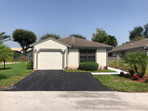 2555 Bedford Mews Dr, Wellington, FL, 33414-7741 | Card Image