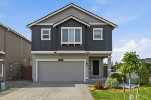 10691 186th Street Ct E, Puyallup, WA, 98374-8911 | Card Image