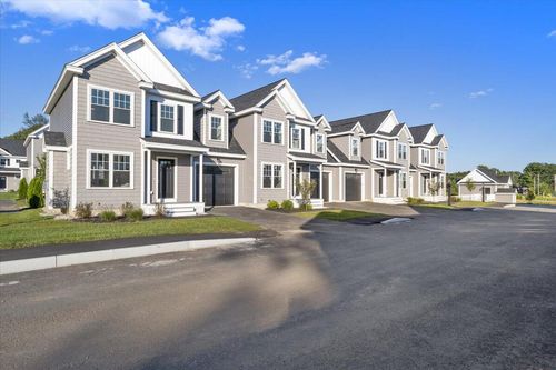 1-25 Regency Circle, Kittery, ME, 03904 | Card Image