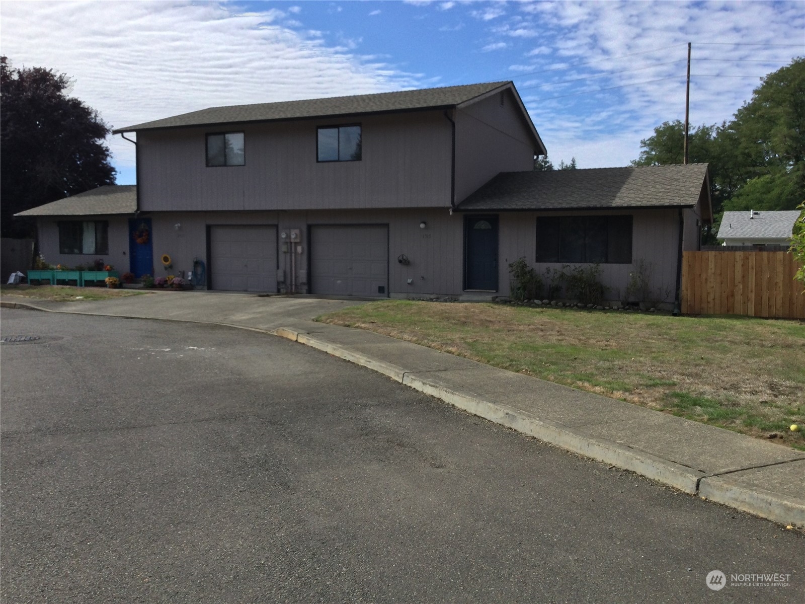 17th Way, Olympia, WA 98501