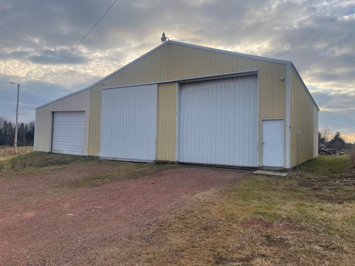 228749 Chestnut Hill Ln, Abbotsford, WI, 54405-5200 | Card Image