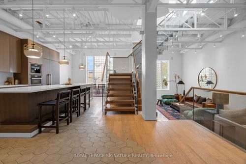 209-676 Richmond St W, Toronto, ON, M6J1C3 | Card Image