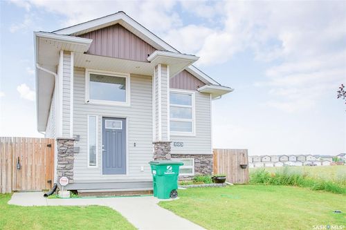 303 Rosewood Blvd W, Saskatoon, SK, S7V0G8 | Card Image