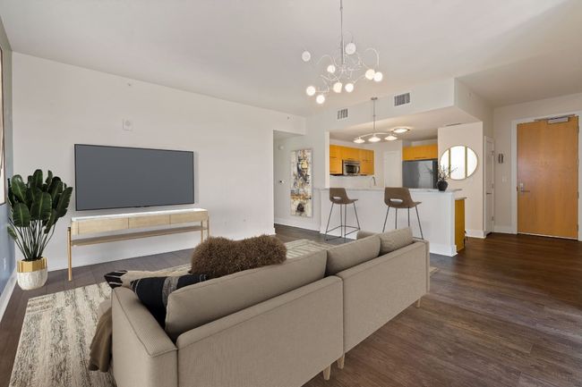 APT-1304 - 603 Davis St, Condo with 2 bedrooms, 2 bathrooms and null parking in Austin TX | Image 4