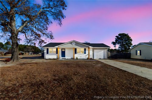 6218 Thornwood Dr, Hope Mills, NC, 28348-2041 | Card Image