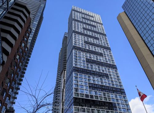 1803-181 Dundas St E, Toronto, ON, M5A0N5 | Card Image