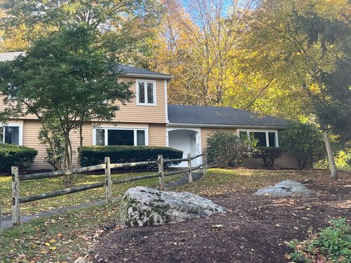 apt-3d-20 Comstock Ave, Ivoryton, CT, 06442-1258 | Card Image