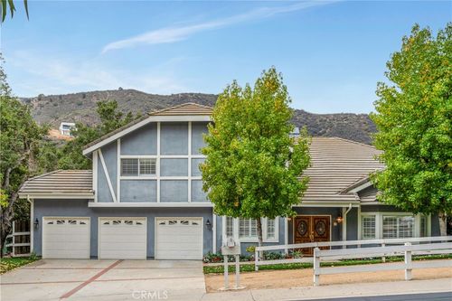 17 Hackamore Ln, Bell Canyon, CA, 91307-1015 | Card Image