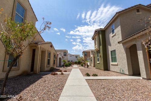 4131 E Oakland St, Gilbert, AZ, 85295-6118 | Card Image