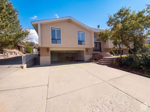 11129 S 2125 E, Sandy, UT, 84092-5220 | Card Image