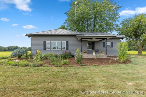 6596 S Grow Rd, Sheridan, MI, 48884-9379 | Card Image