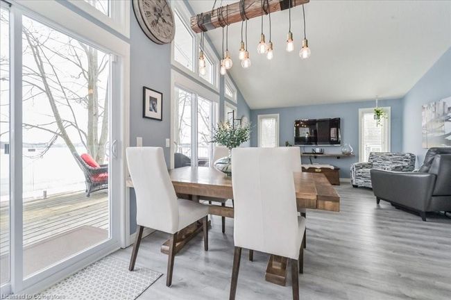513 Five Road, House other with 2 bedrooms, 3 bathrooms and 7 parking in Mapleton ON | Image 13