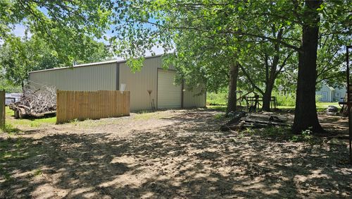 223 W 2nd St, Bonham, TX, 75418-4304 | Card Image