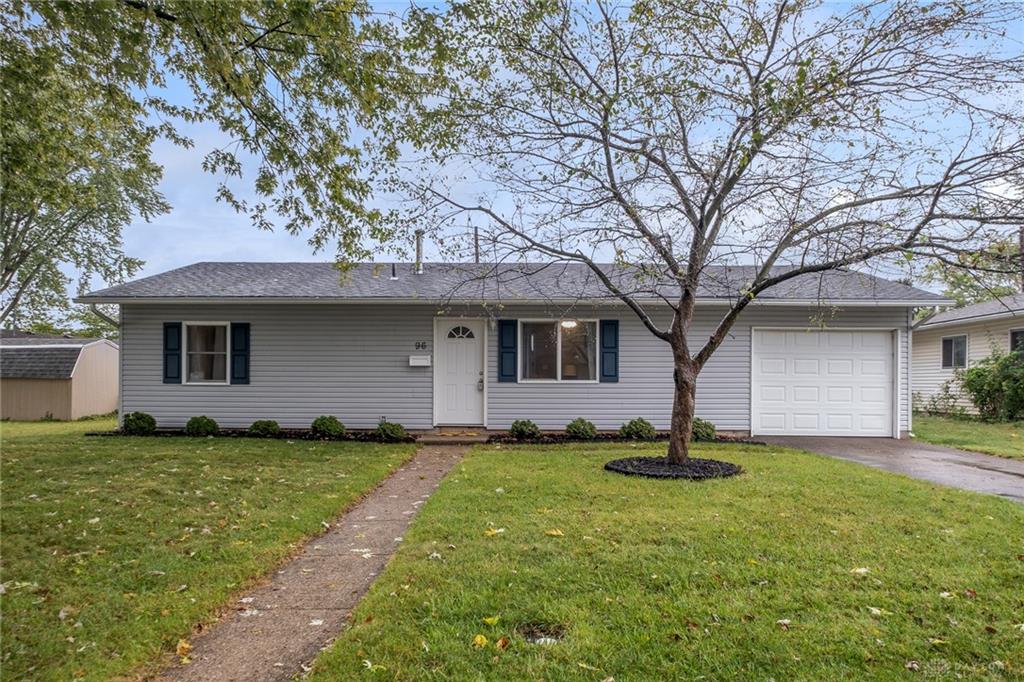 Poe Ln, Xenia, OH 45385