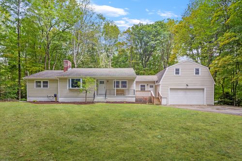 28 Bradley Ln, Sandy Hook, CT, 06482-1621 | Card Image