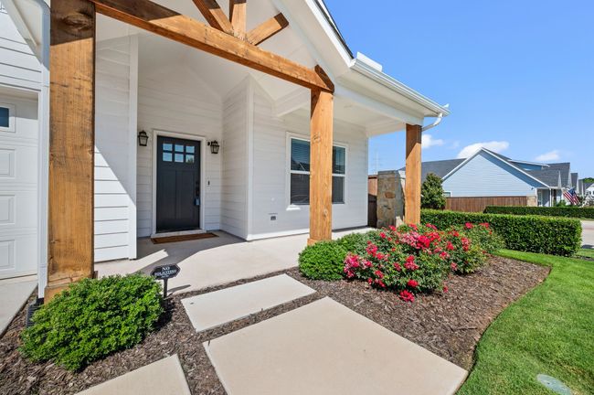 1002 Meadow Bend Loop N, House other with 4 bedrooms, 5 bathrooms and null parking in Grapevine TX | Image 6