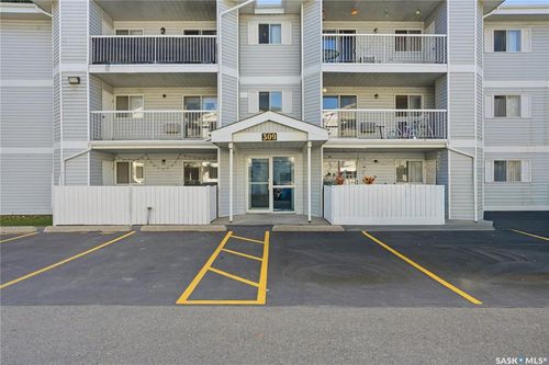 301-309A Cree Cres, Saskatoon, SK, S7K7Y3 | Card Image