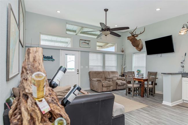 89 Carrie St, House other with 3 bedrooms, 1 bathrooms and null parking in Port O Connor TX | Image 5