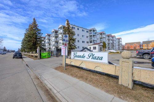 110-9700 92 Avenue, Grande Prairie, AB, T8V6Z7 | Card Image