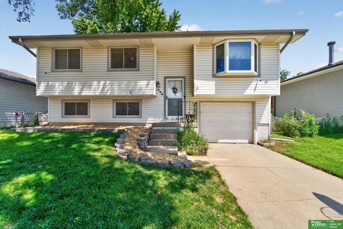 440 Mormon Trl, Lincoln, NE, 68521-3237 | Card Image