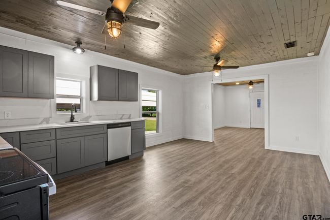 924 Kaufman St S, House other with 2 bedrooms, 1 bathrooms and null parking in Mt Vernon TX | Image 10