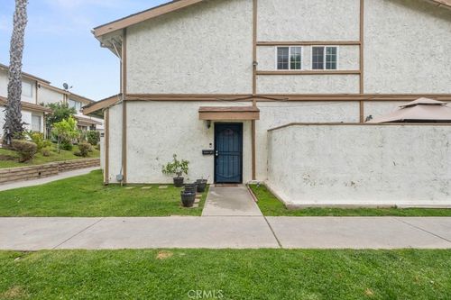 13185 Bromont Ave, Sylmar, CA, 91342-4310 | Card Image