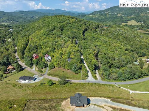 56 Grouse Berry Ln, Banner Elk, NC, 28604-6281 | Card Image