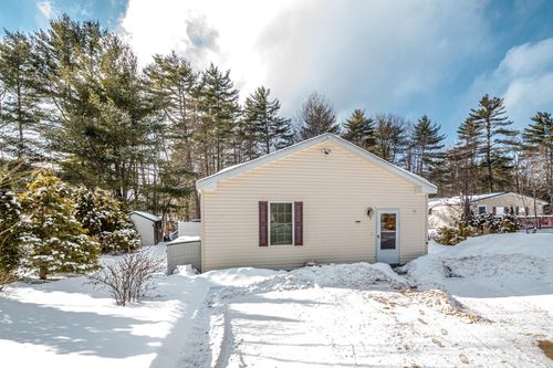 15 Lighthouse Ln, North Conway, NH, 03860 | Card Image