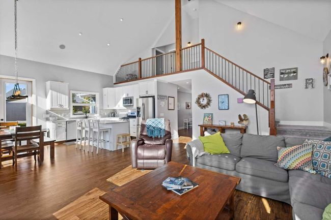 7039 - 35468 Range Road 30, House other with 3 bedrooms, 3 bathrooms and 4 parking in Red Deer County AB | Image 11