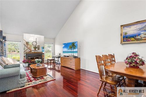 c-10 Glastonbury Dr, Monroe Twp, NJ, 08831-4731 | Card Image