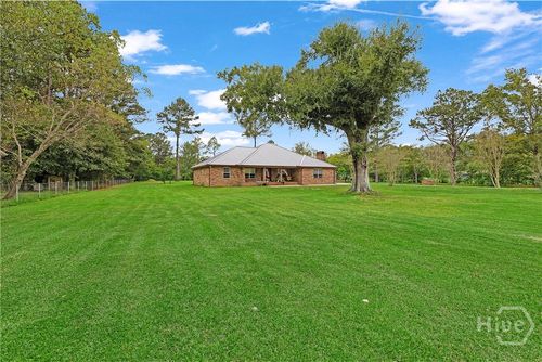 5298 E Glynn Ave, Brunswick, GA, 31523-3414 | Card Image