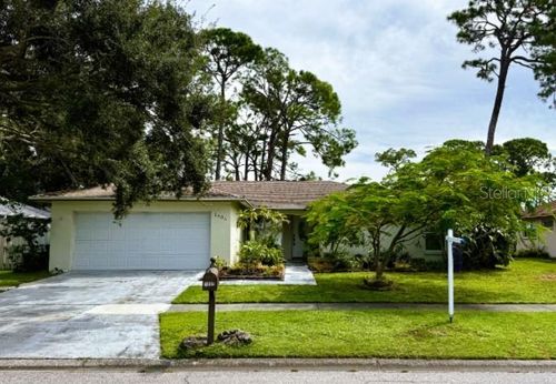 1805 Springwood Dr, SARASOTA, FL, 34232-3352 | Card Image