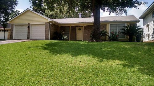 10942 Dunvegan Way, Houston, TX, 77013 | Card Image