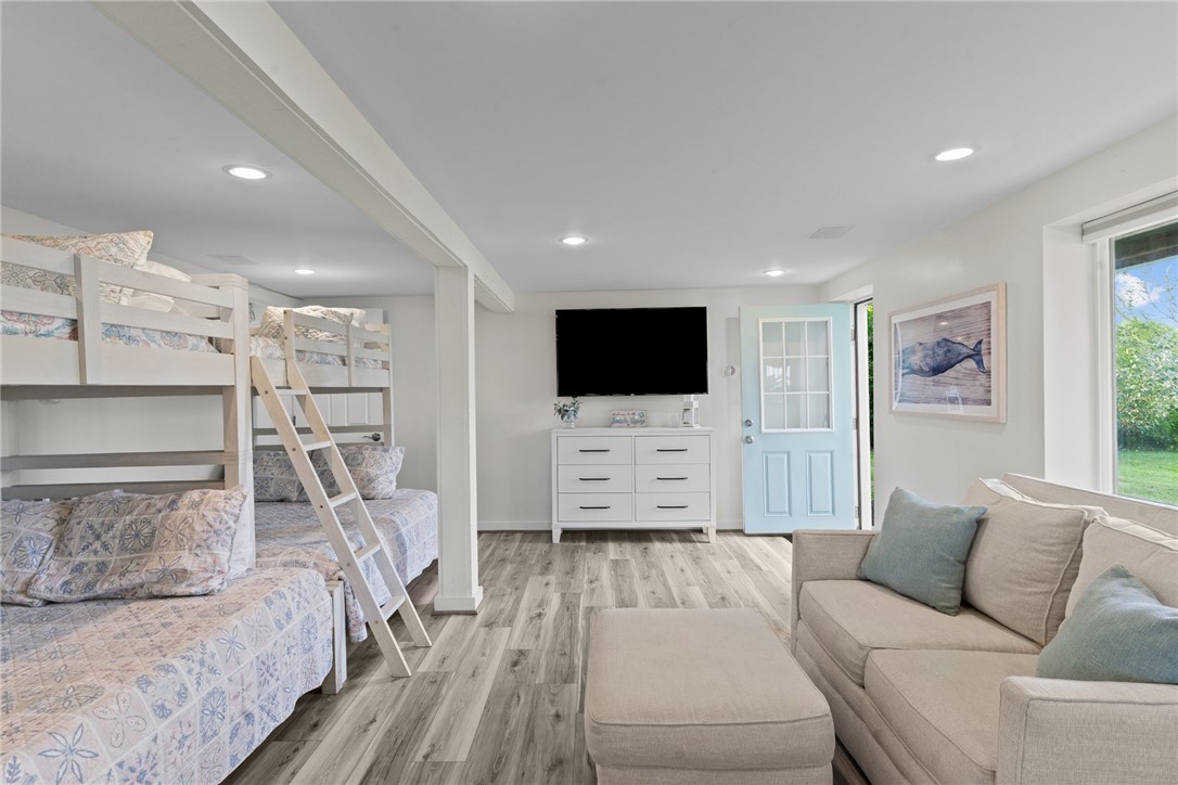 Sand Piper Dr, Wakefield, RI 02879