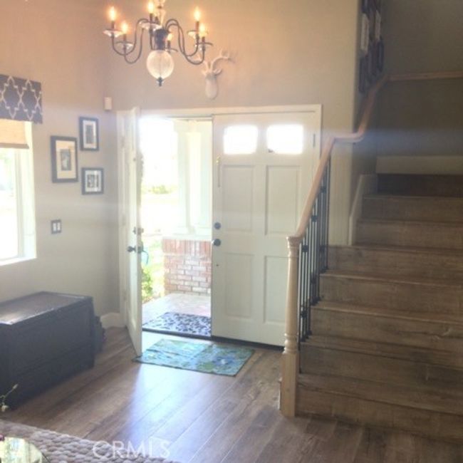 Entrance | Image 12
