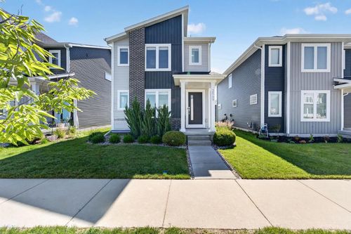 2569 Wildcat Drive, FITCHBURG, WI, 53711 | Card Image