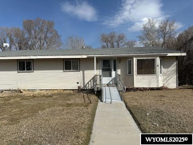 530 Juniper St, House other with 5 bedrooms, 3 bathrooms and null parking in Green River WY | Image 43