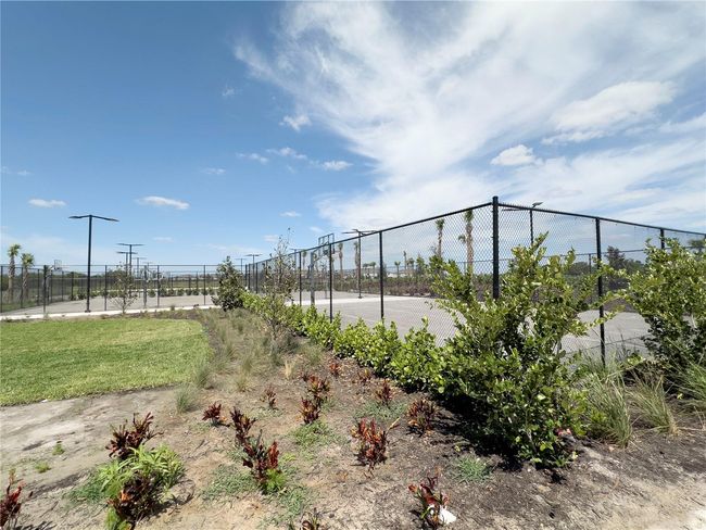 17428 Crescent Moon Loop, Townhouse with 3 bedrooms, 3 bathrooms and null parking in BRADENTON FL | Image 19