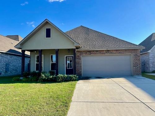 177 Adley Ave, Houma, LA, 70364-1236 | Card Image