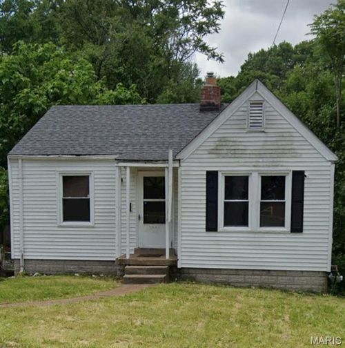 7042 Garesche Ave, Jennings, MO, 63136-1037 | Card Image
