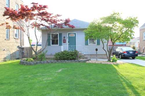 9526 S Claremont Ave, Chicago, IL, 60643-1008 | Card Image