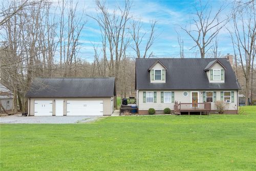 2491 Leesburg Grove City Rd, Mercer, PA, 16137-3915 | Card Image